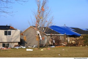 homes-damage-tornado