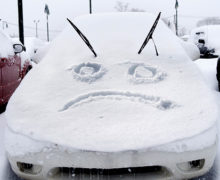 car-with-snow-face